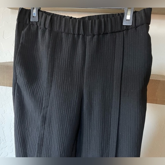 Zara|Black Stretch waist, straight leg trousers with side slits•••Trendy & cute - Picture 4 of 14